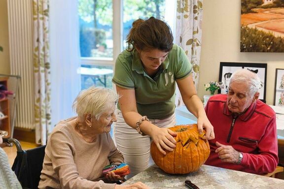 Kürbisschnitzen Oriongasse 2 Kürbisschnitzen Oriongasse 2