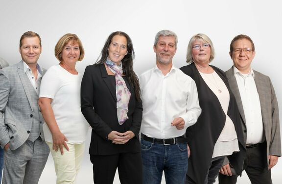 WPB Geschäftsführung Über uns 2 WPB Geschäftsführung Über uns 2